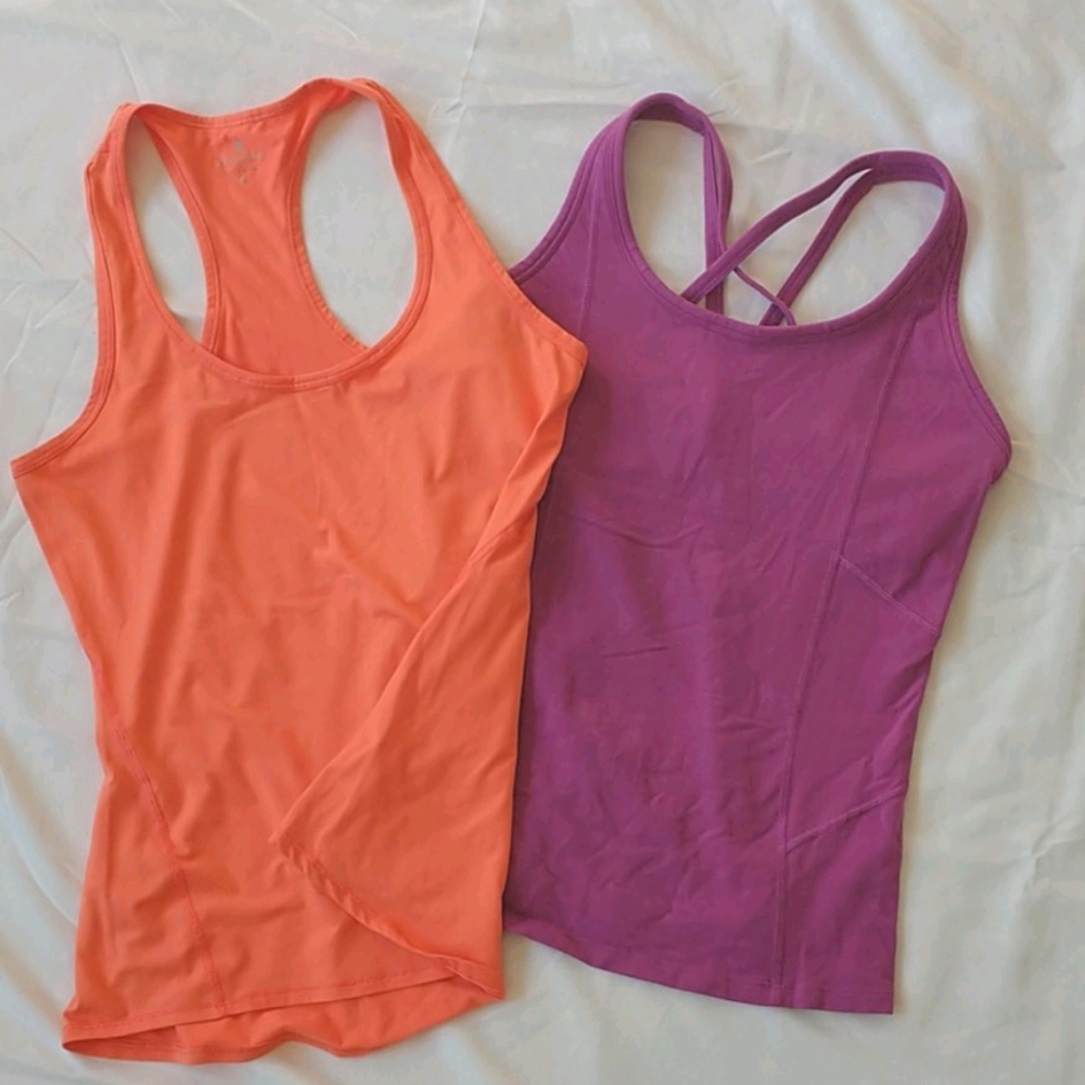 Athleta Workout Tops 2-4-1 Size Small